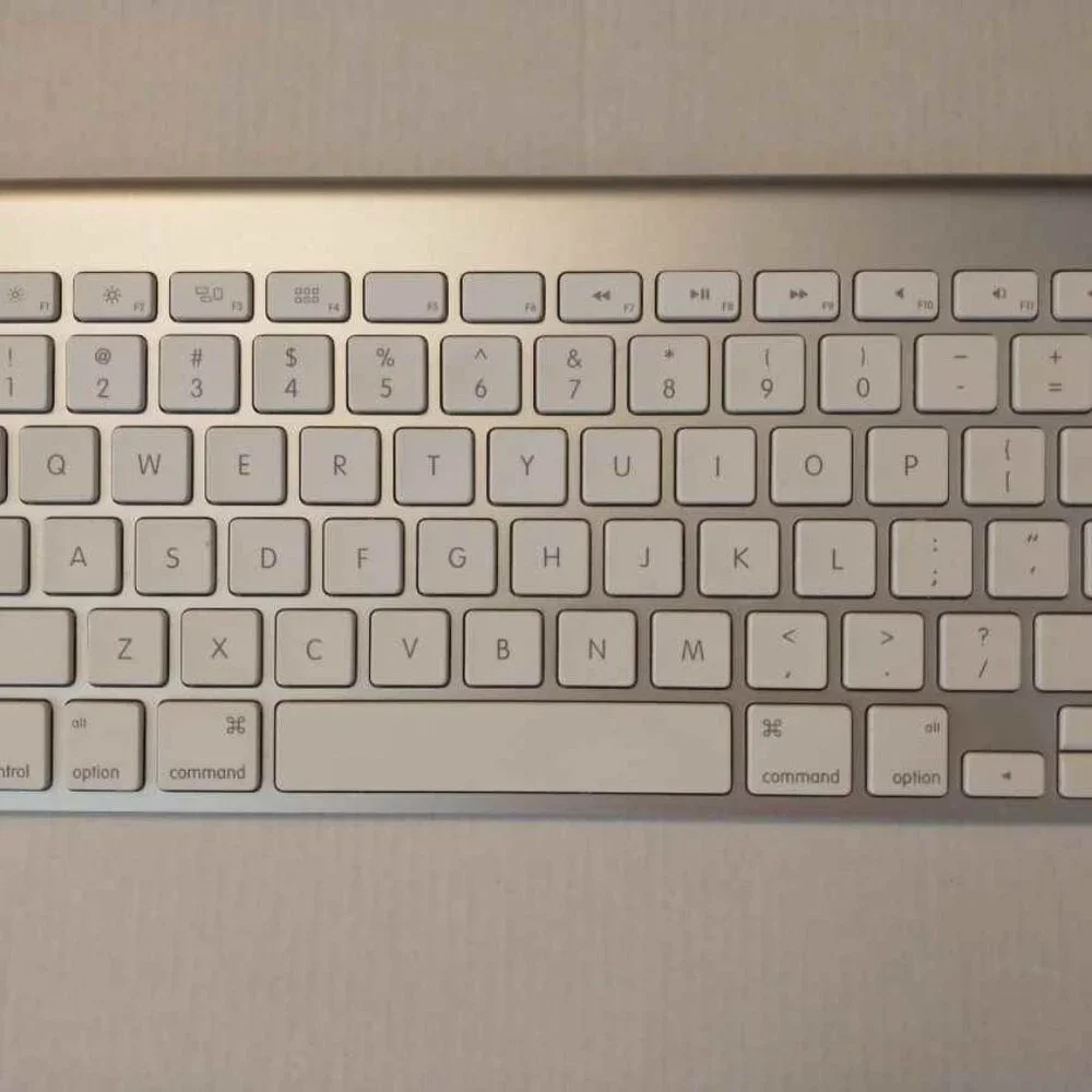 Apple Magic Keyboard (Model#A1314) Battery AA(not included)